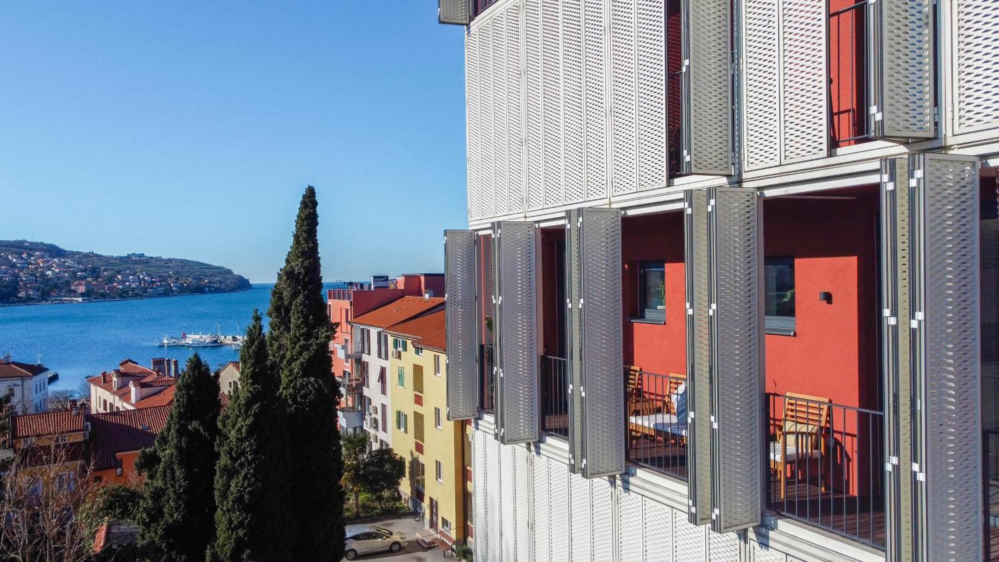 Koper Seaside Residence Buitenkant foto